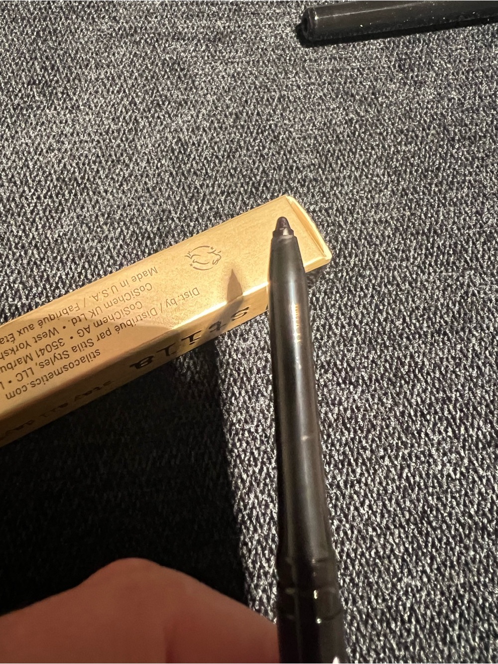 🎉SALE Stila Stingray Black Waterproof Gel Eyeliner - Picture 7 of 9